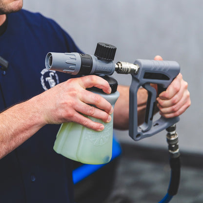 Ultra H2O Foam Cannon thick foam coverage on car